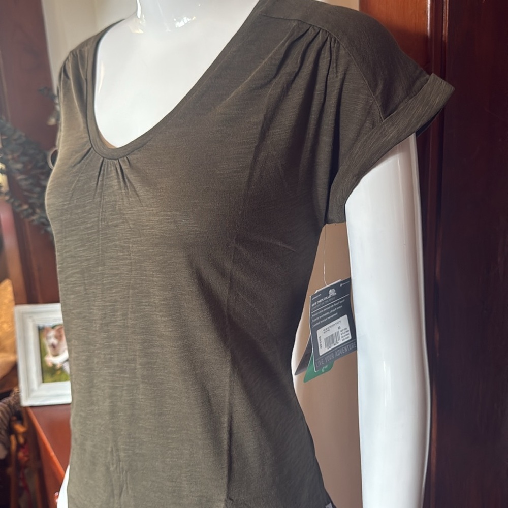 NWT Eddie Bauer size small Olive Green Women's Top